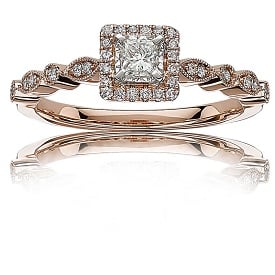 Ellie. Diamond Princess-Cut Halo Engagement Ring in 14k Rose Gold